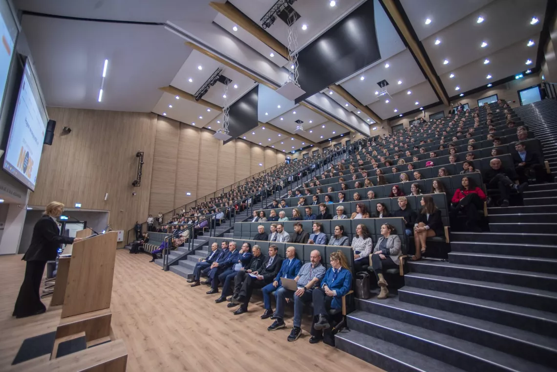 Aula wypełniona uczestnikami programu