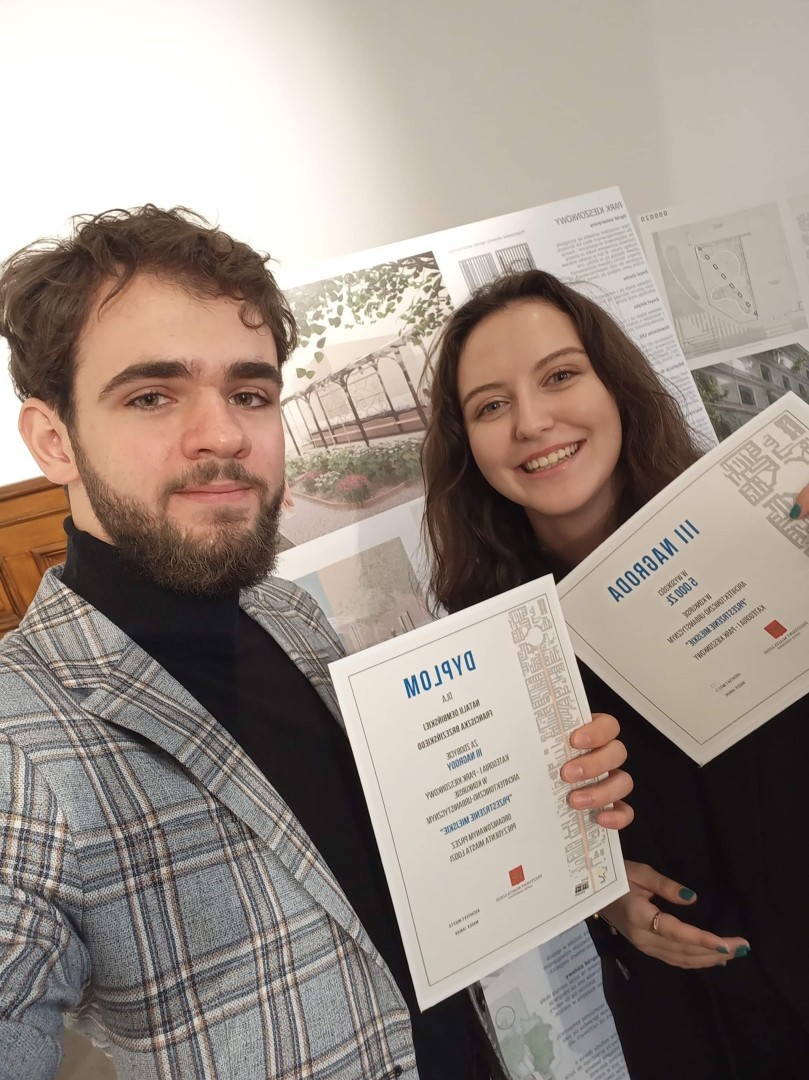  Natalia Dembińska i Franciszek Brzeziński - laureaci nagrody za projekt parku kieszonkowego