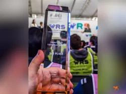 Szklana statuetka -nagroda za start w zawodach 