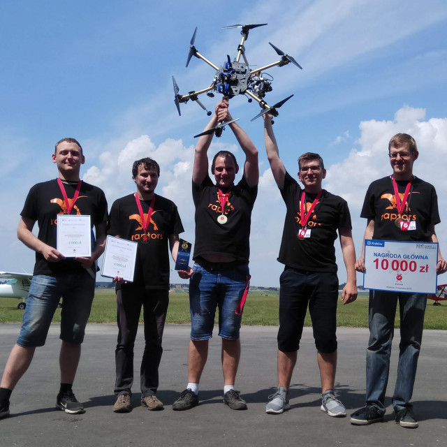 Drużyna z PŁ zwycięzyła w zawodach Droniada 2018